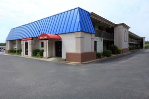 Alojamiento - Americas Best Value Inn North Capital