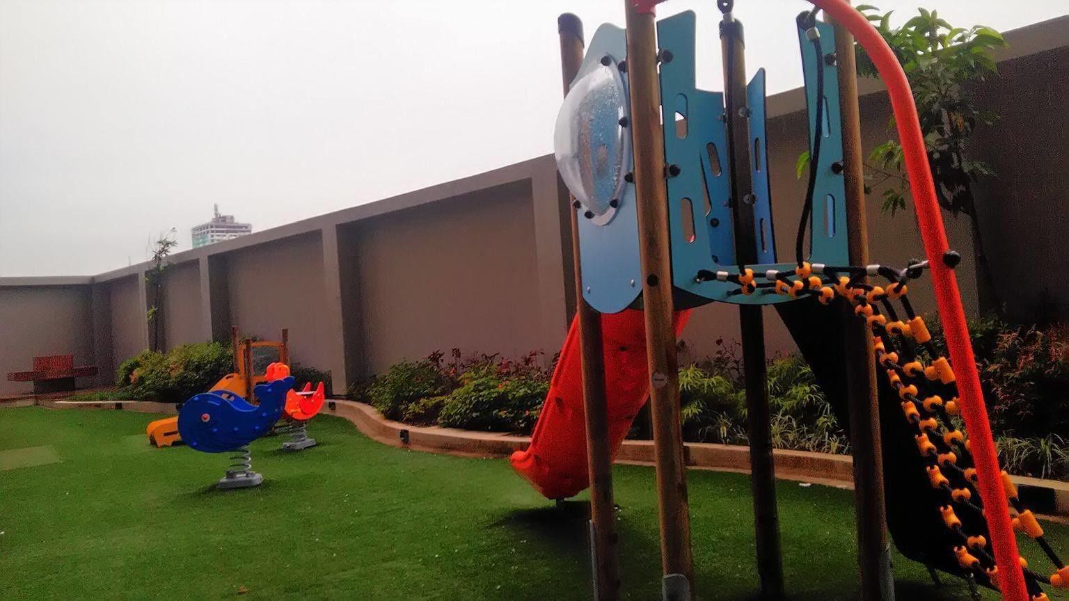 Instalaciones Recreativas ECJ Cozy Studio Units at Horizons 101