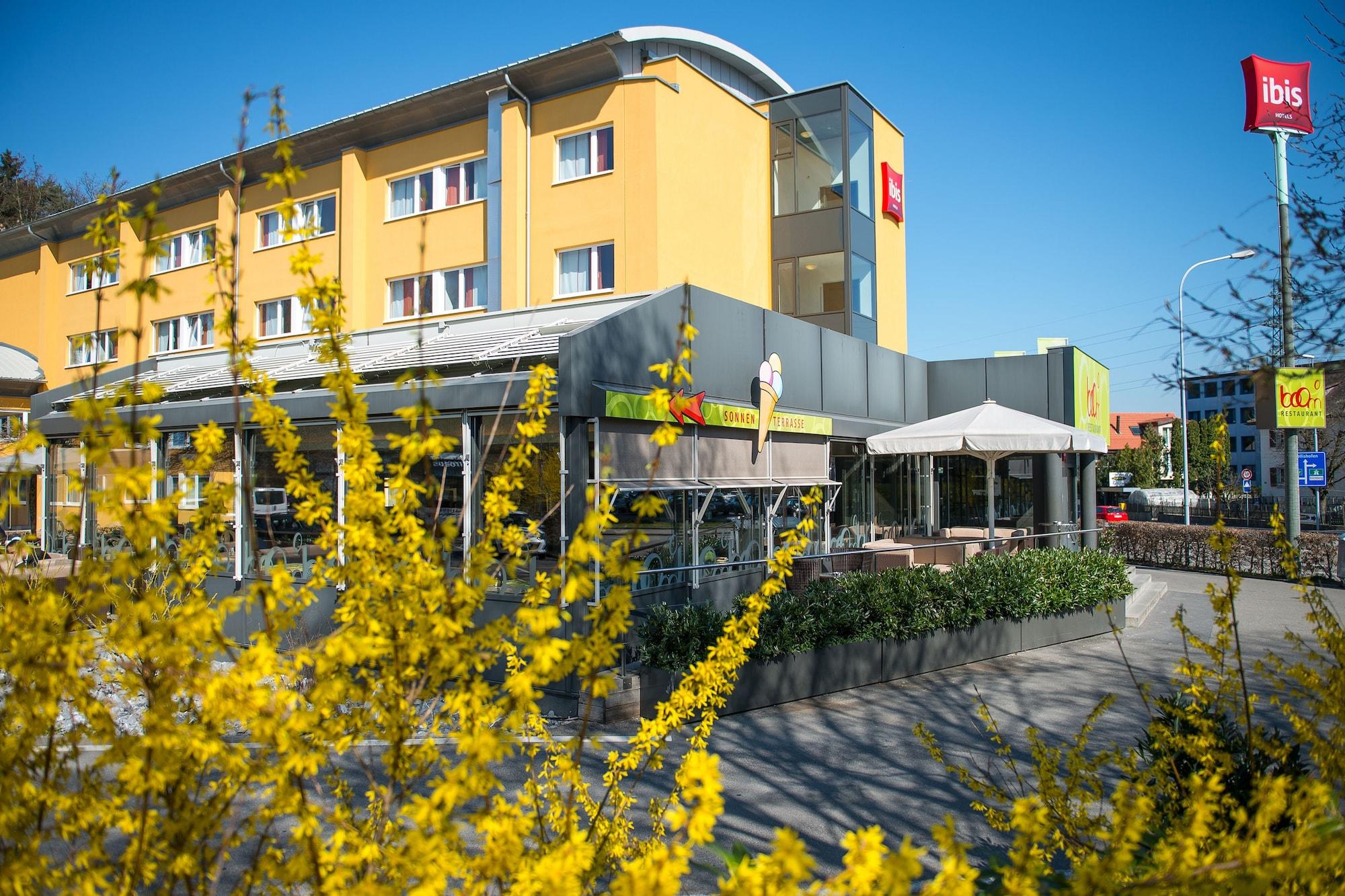 Vista Exterior ibis Zurich Adliswil