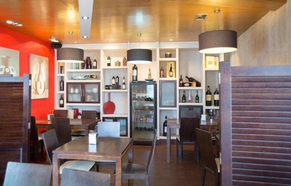 Restaurant Hotel Apartamentos Dabarca