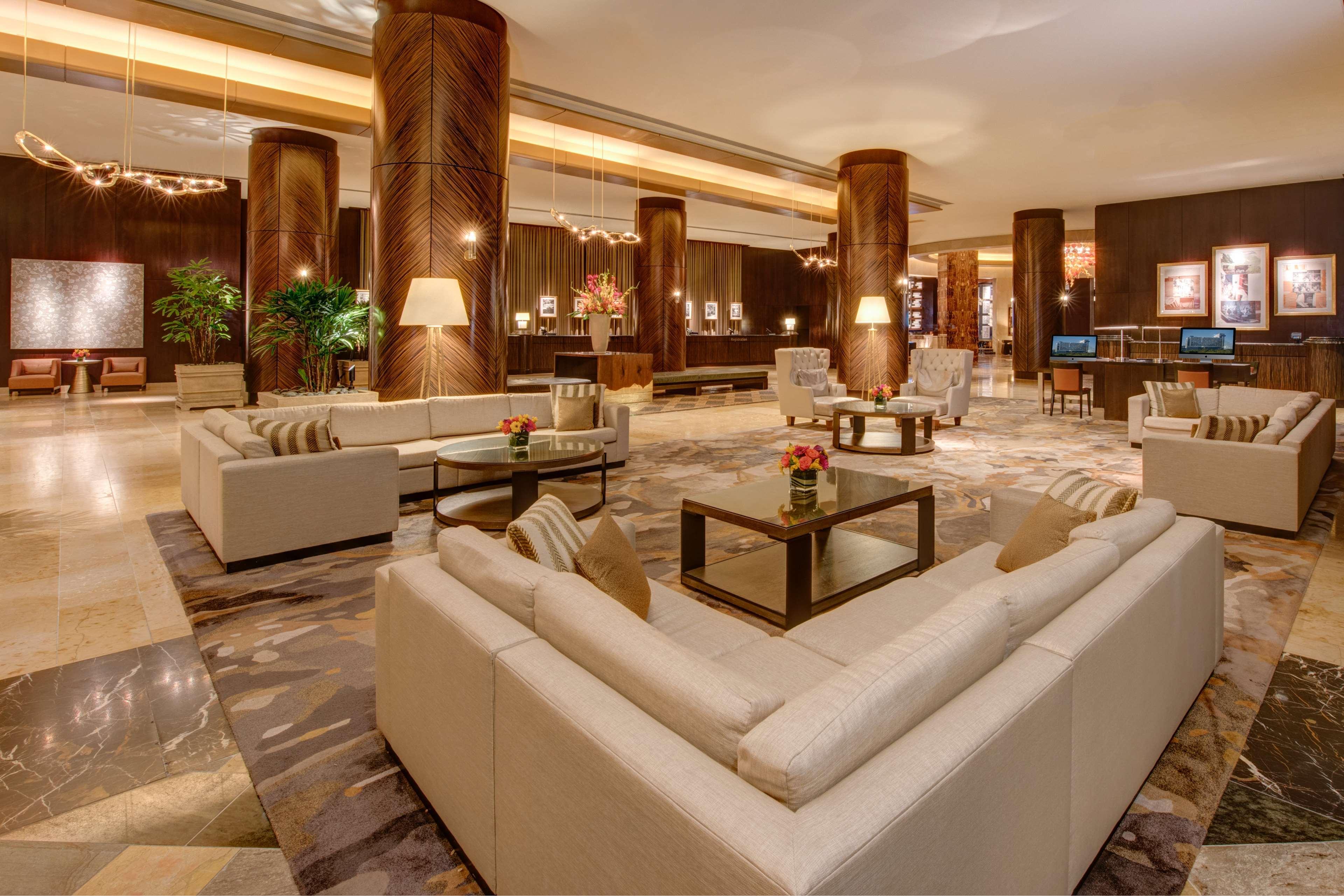 Vista Lobby Hilton Americas-Houston