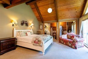 Alquiler Vacacional - Large Mountain Cabin 63 Acres! - Fireplace/Deck/Pets
