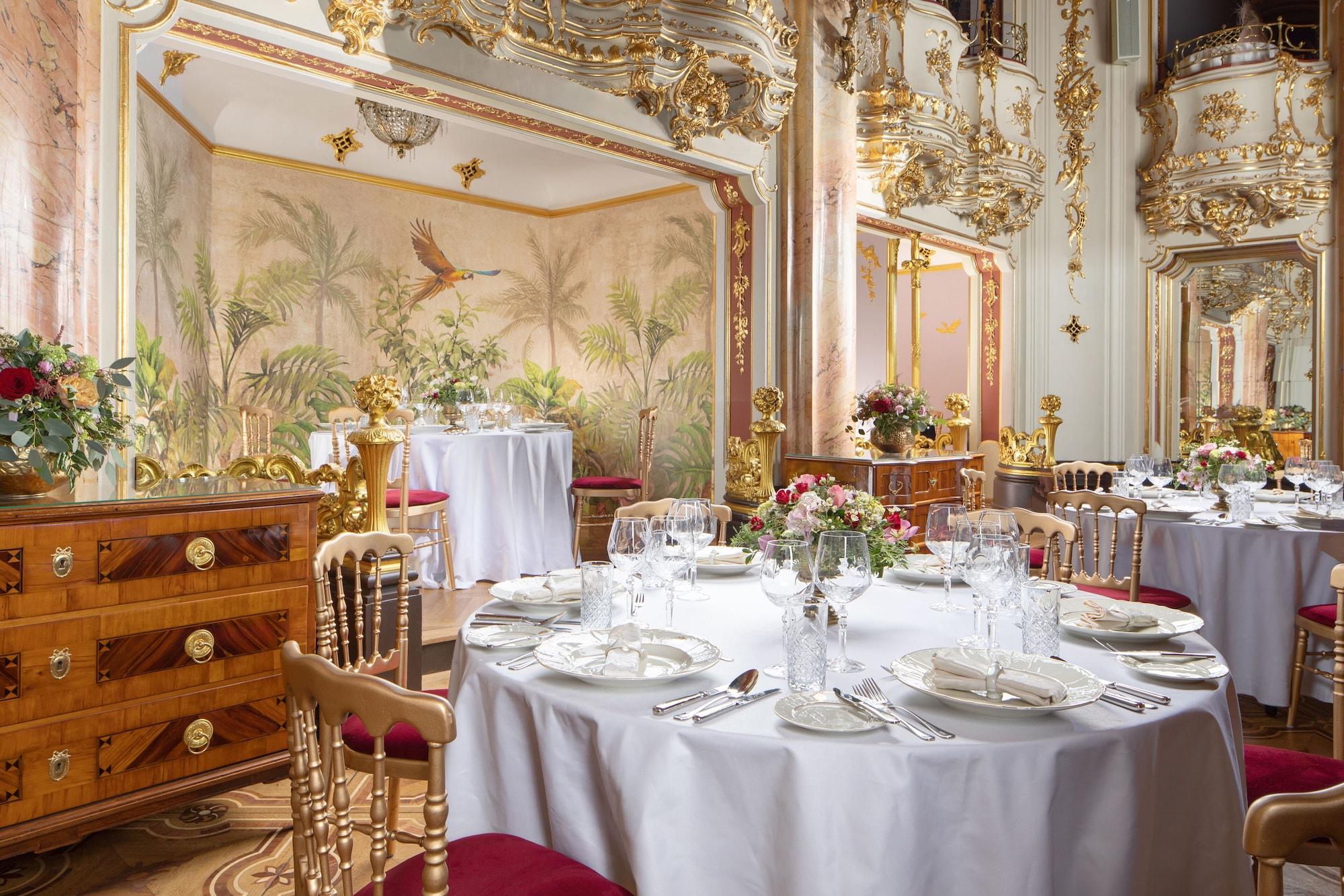 Sala de Reuniones Grand Hotel Bohemia