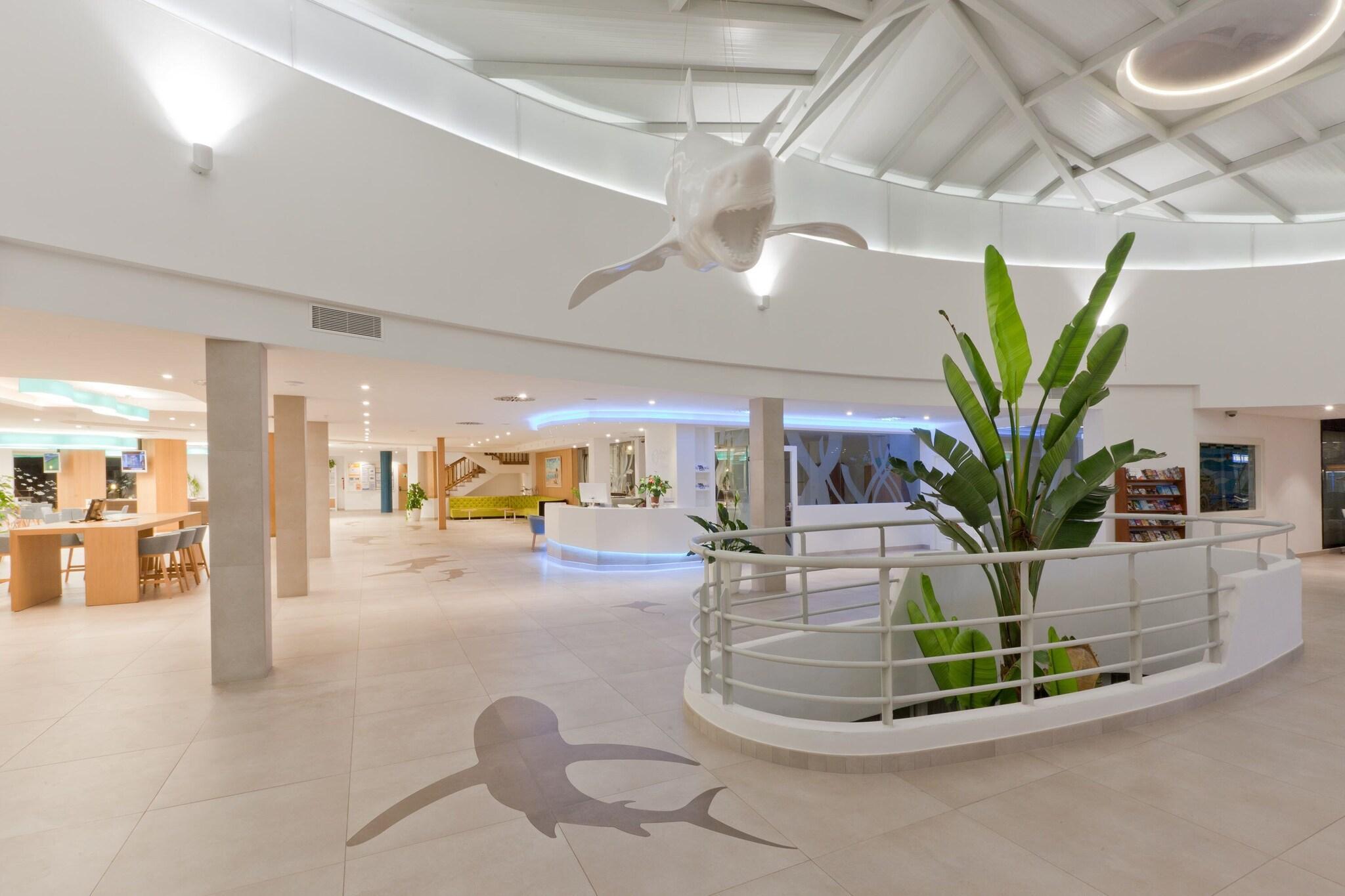 Vista Lobby Marvell Club Hotel & Apartments