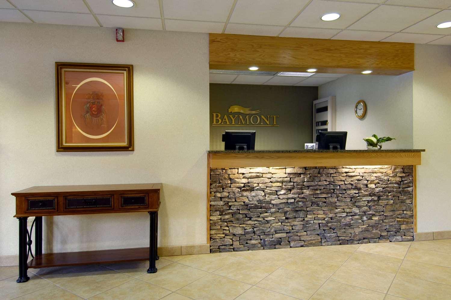 Vista Lobby Bay Mountain Inn