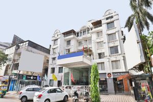 Alojamiento - OYO 1123 Hotel Rock Regency