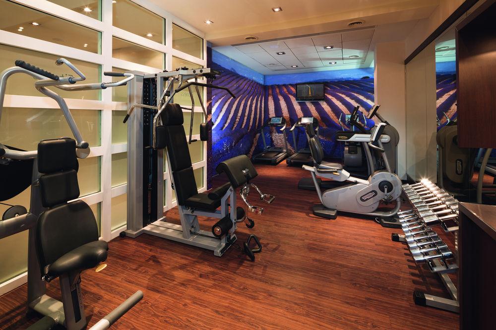 Gimnasio Mövenpick Hotel Paris Neuilly