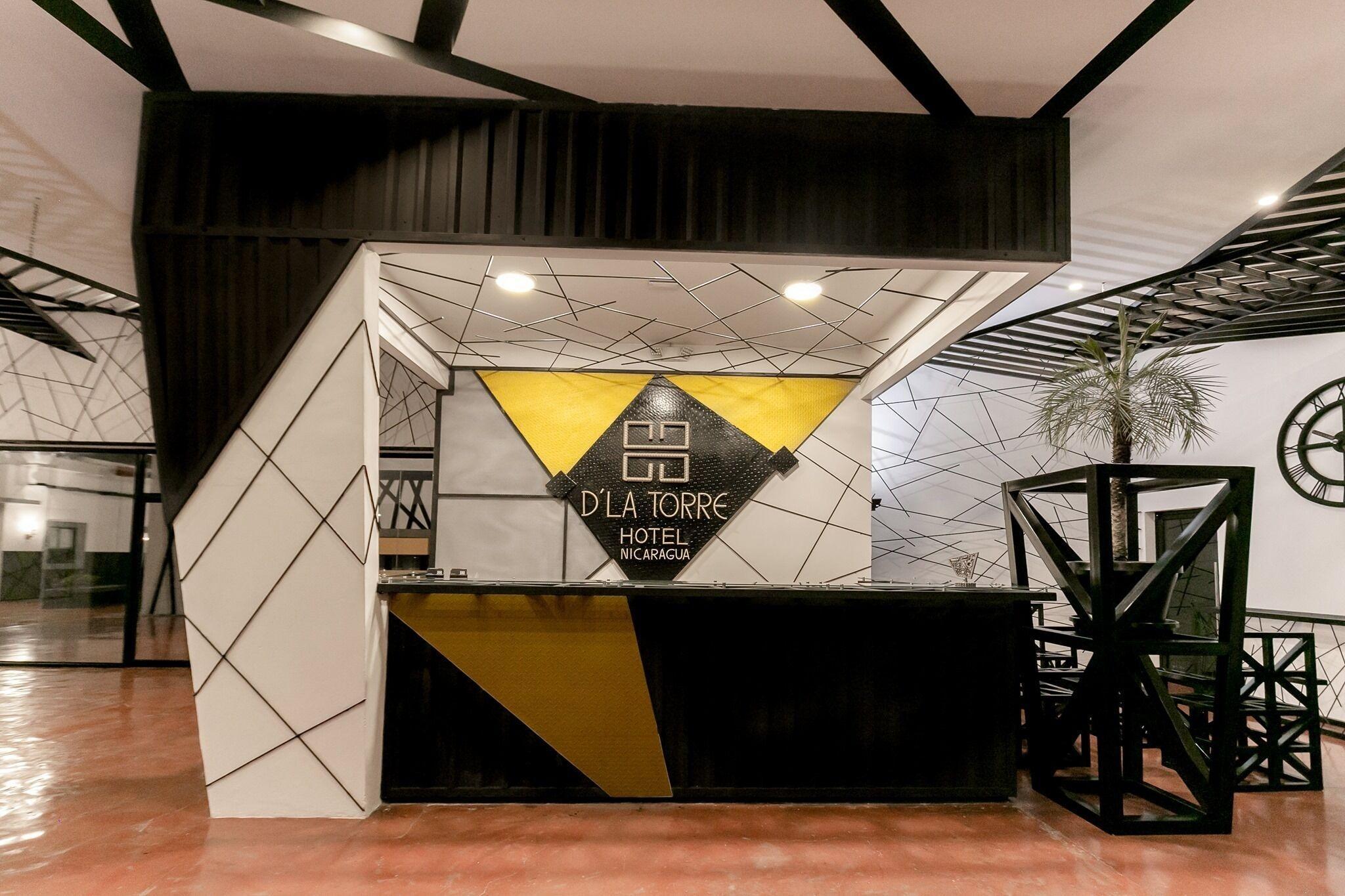 Vista Lobby D La Torre Hotel