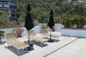 Alquiler Vacacional - Luxury Los Muertos Beach penthouse, infinity pool & Jacuzzi, central located