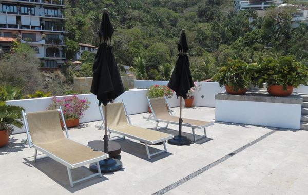 Luxury Los Muertos Beach penthouse, infinity pool & Jacuzzi, central located - Hoteles con jacuzzi en Puerto Vallarta, México