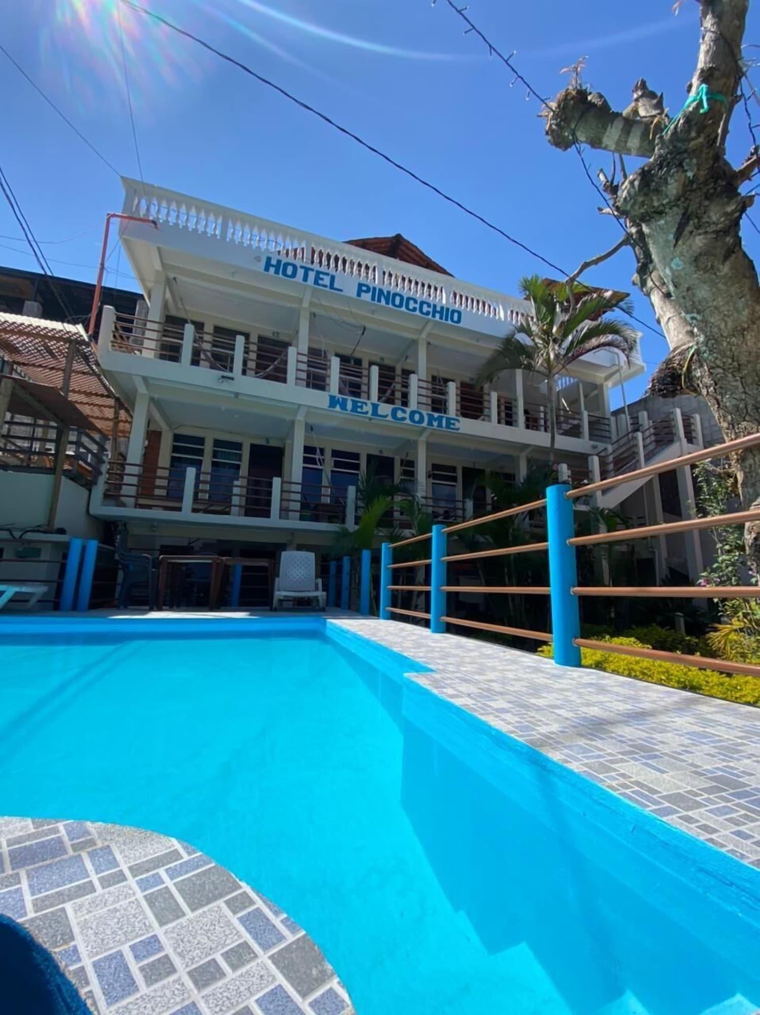 Varios Hotel Pinocchio
