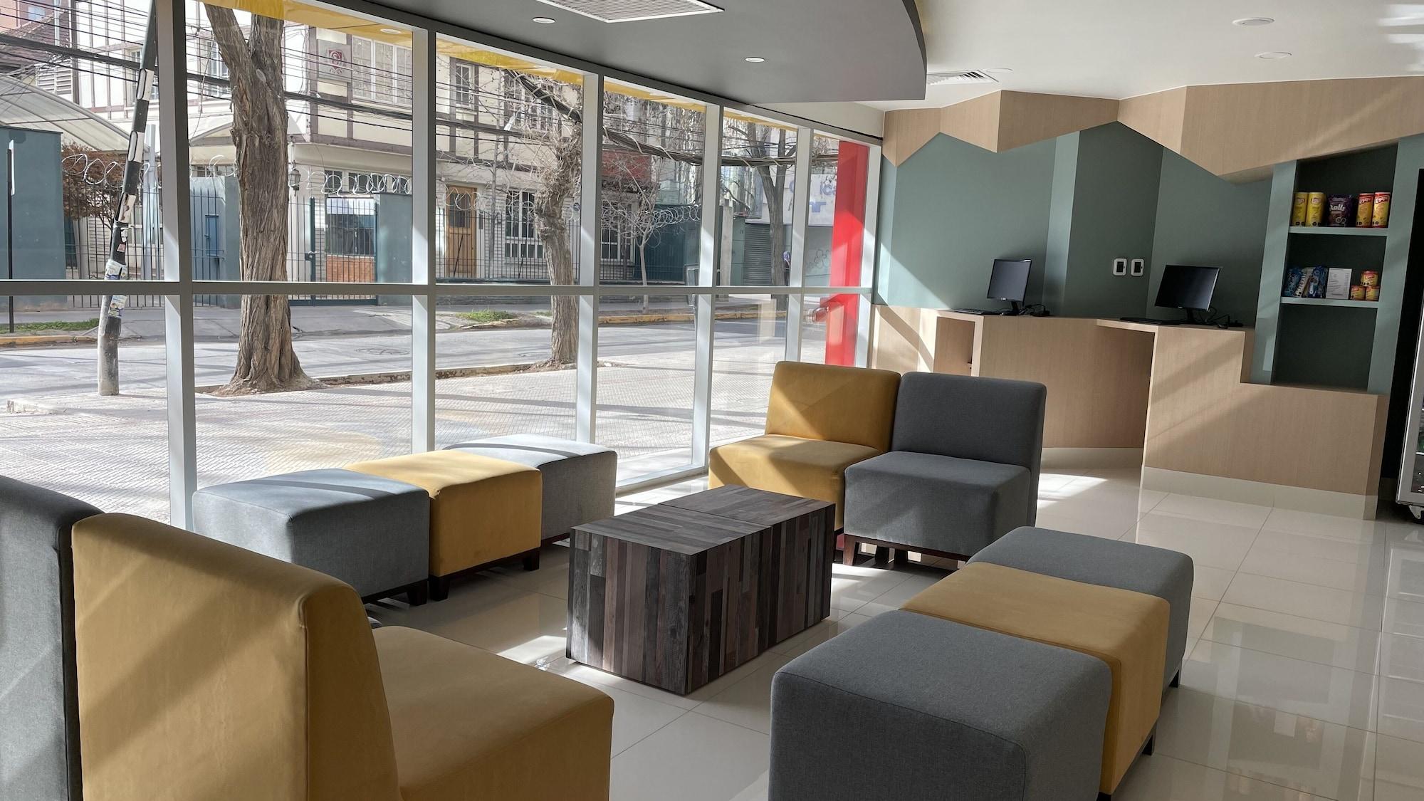 Vista Lobby Diego de Almagro Providencia Express