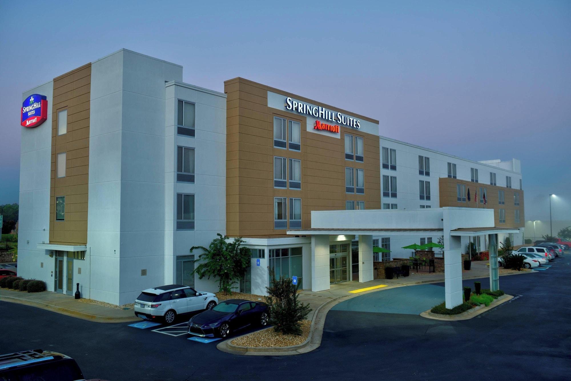 Vista Exterior SpringHill Suites by Marriott Macon