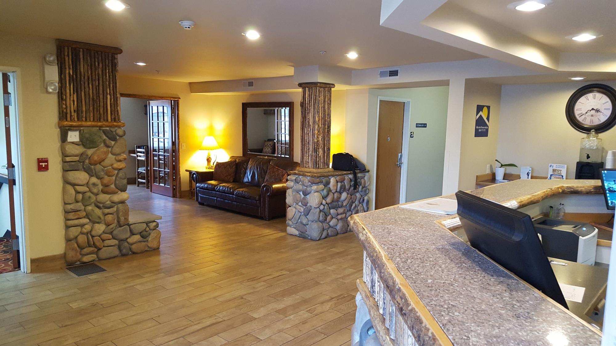 Vista Lobby Microtel Inn & Suites by Wyndham Bozeman