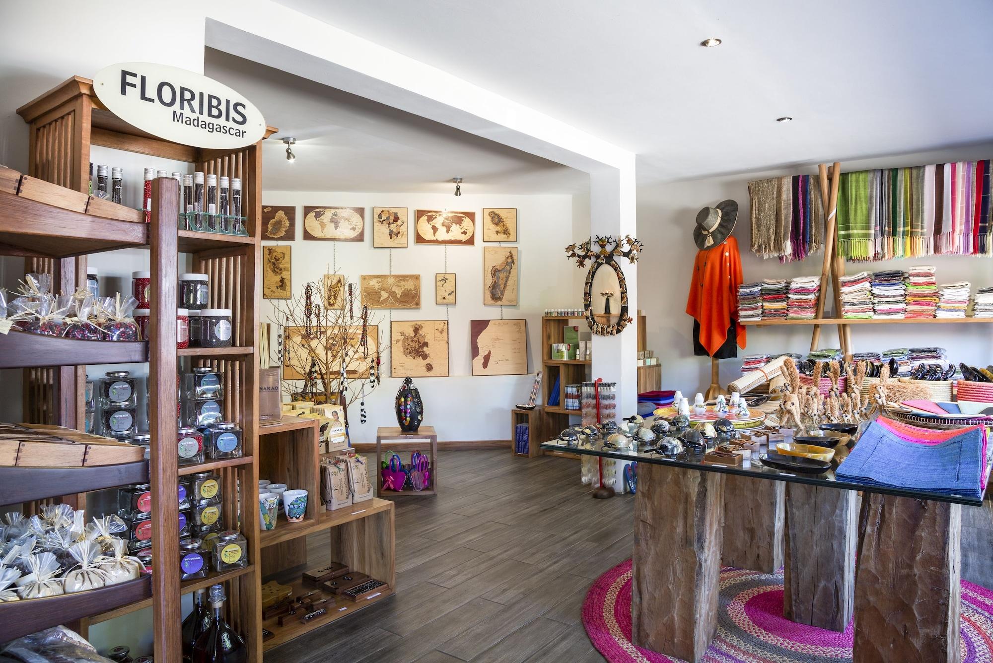 Vista Lobby Relais des Plateaux