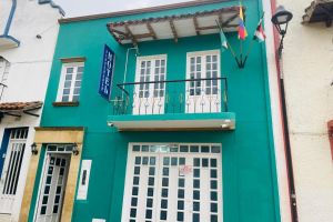 Alojamiento - Hotel Colonial El Bosque A