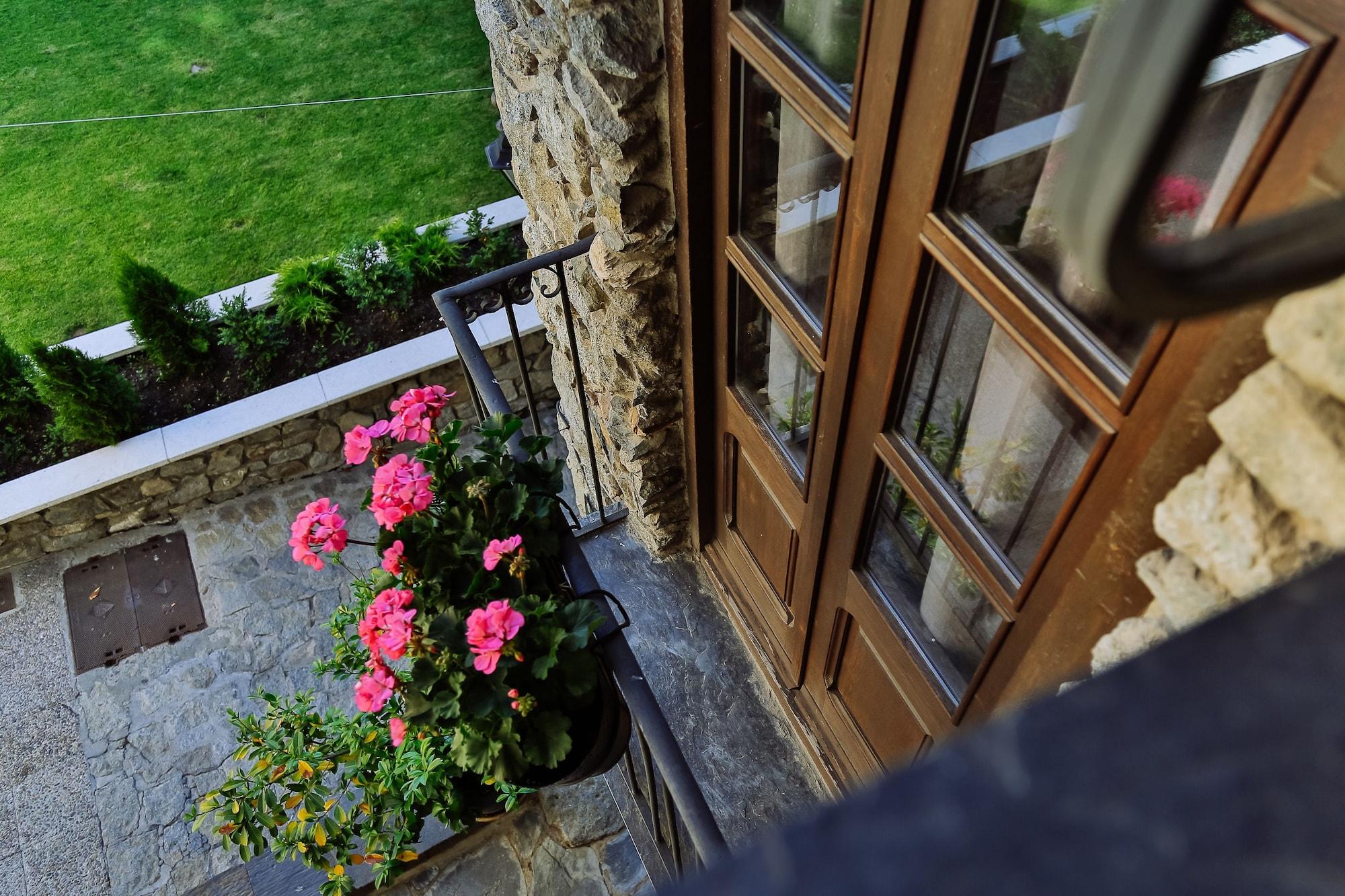 Varios Hostal Cisco de Sans