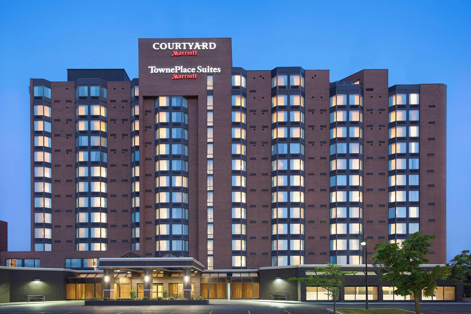 Vista Exterior Courtyard by Marriott Toronto Northeast/Markham