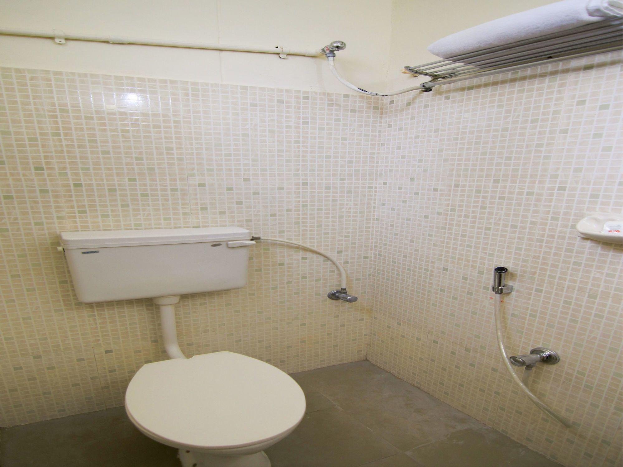 Equipamiento de Habitación OYO 10743 Silver Villa Guest House