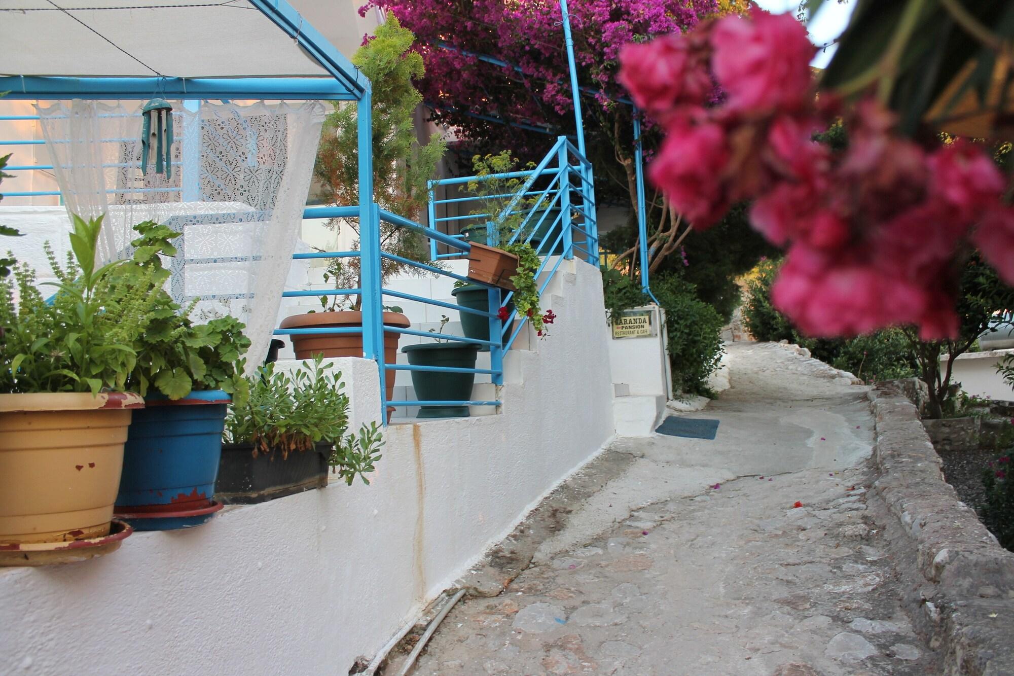 Vista Exterior Saranda Beach Pansiyon