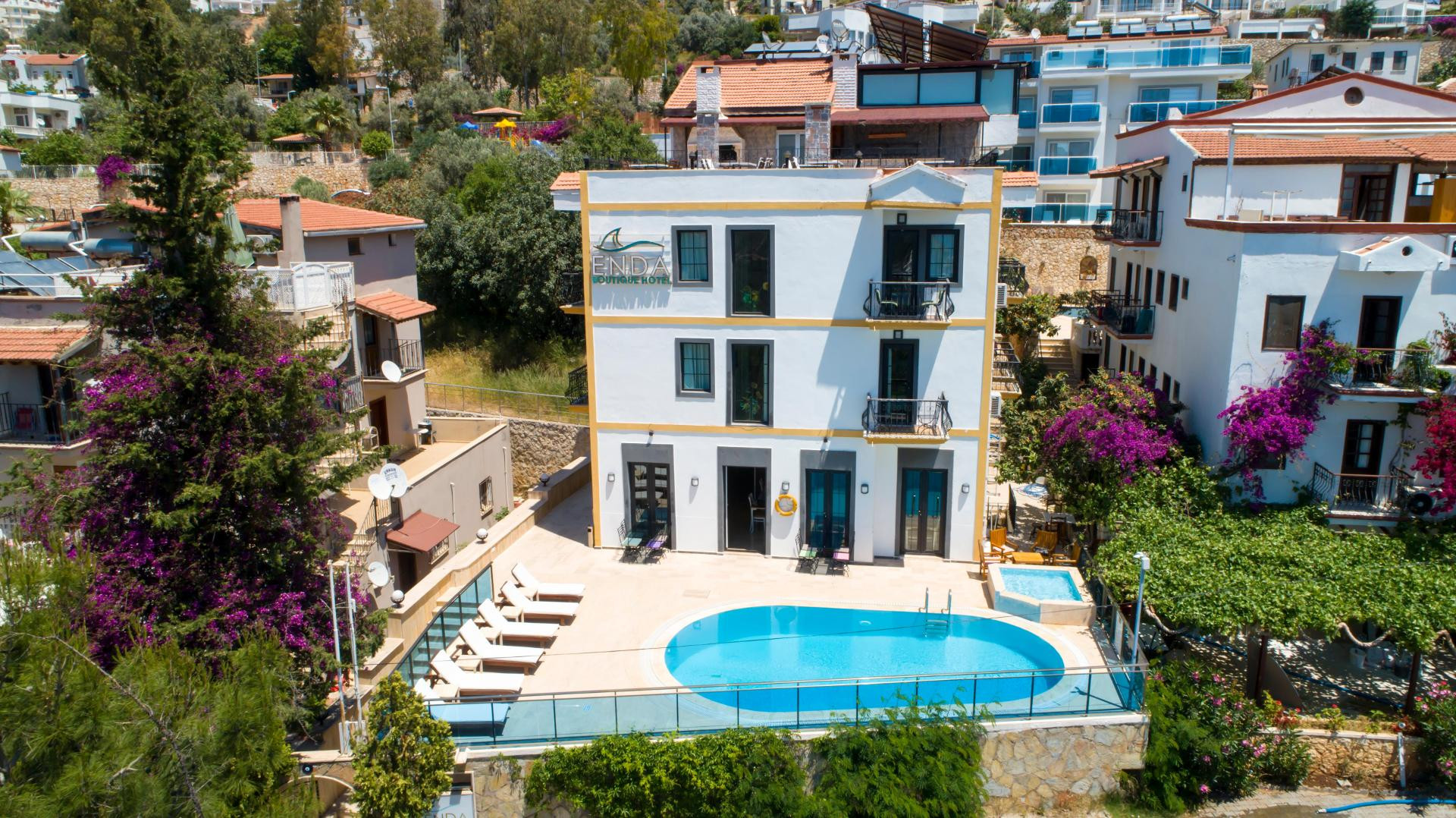 Vista Exterior Enda Boutique Hotel