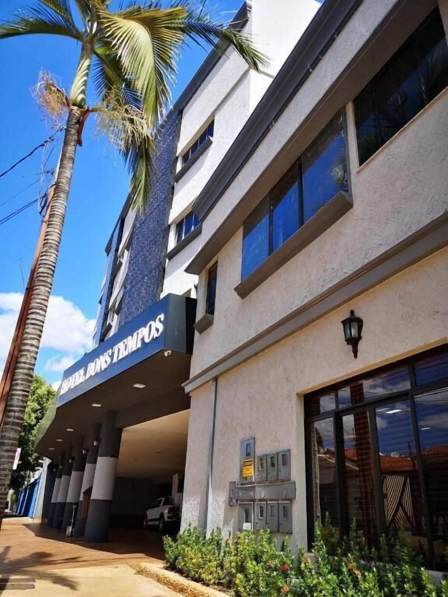 Varios Hotel Bons Tempos