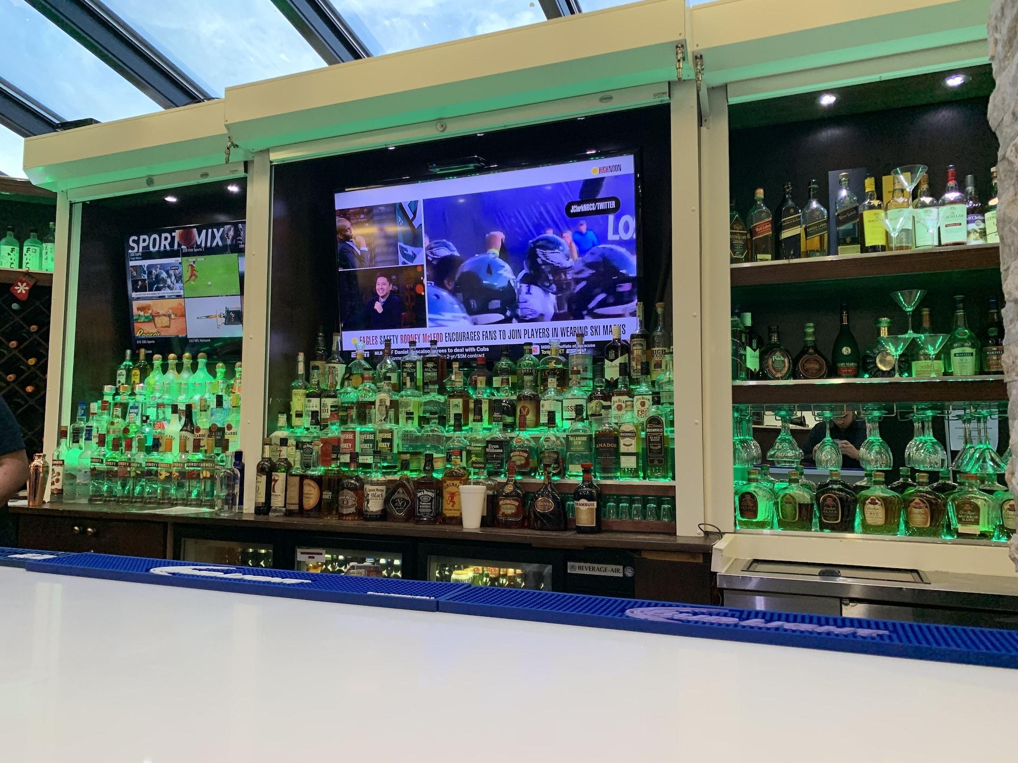 Bar/Salón Comfort Inn Metro Airport