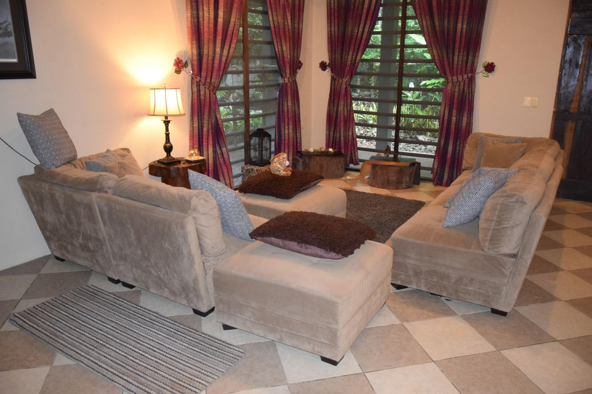 Vista Lobby Hokhmah Heart Hotel