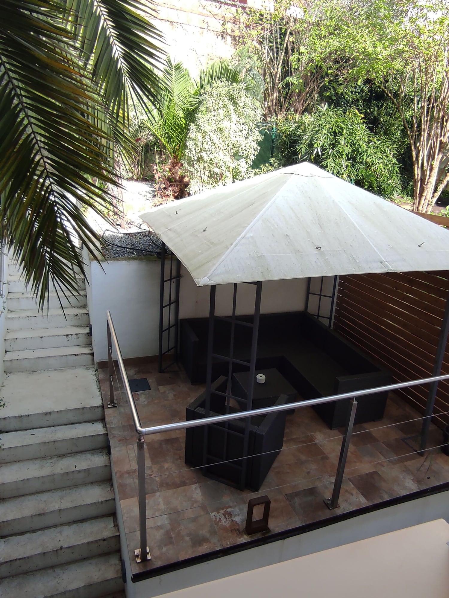 Equipamiento de Habitación Los Patios de Santander