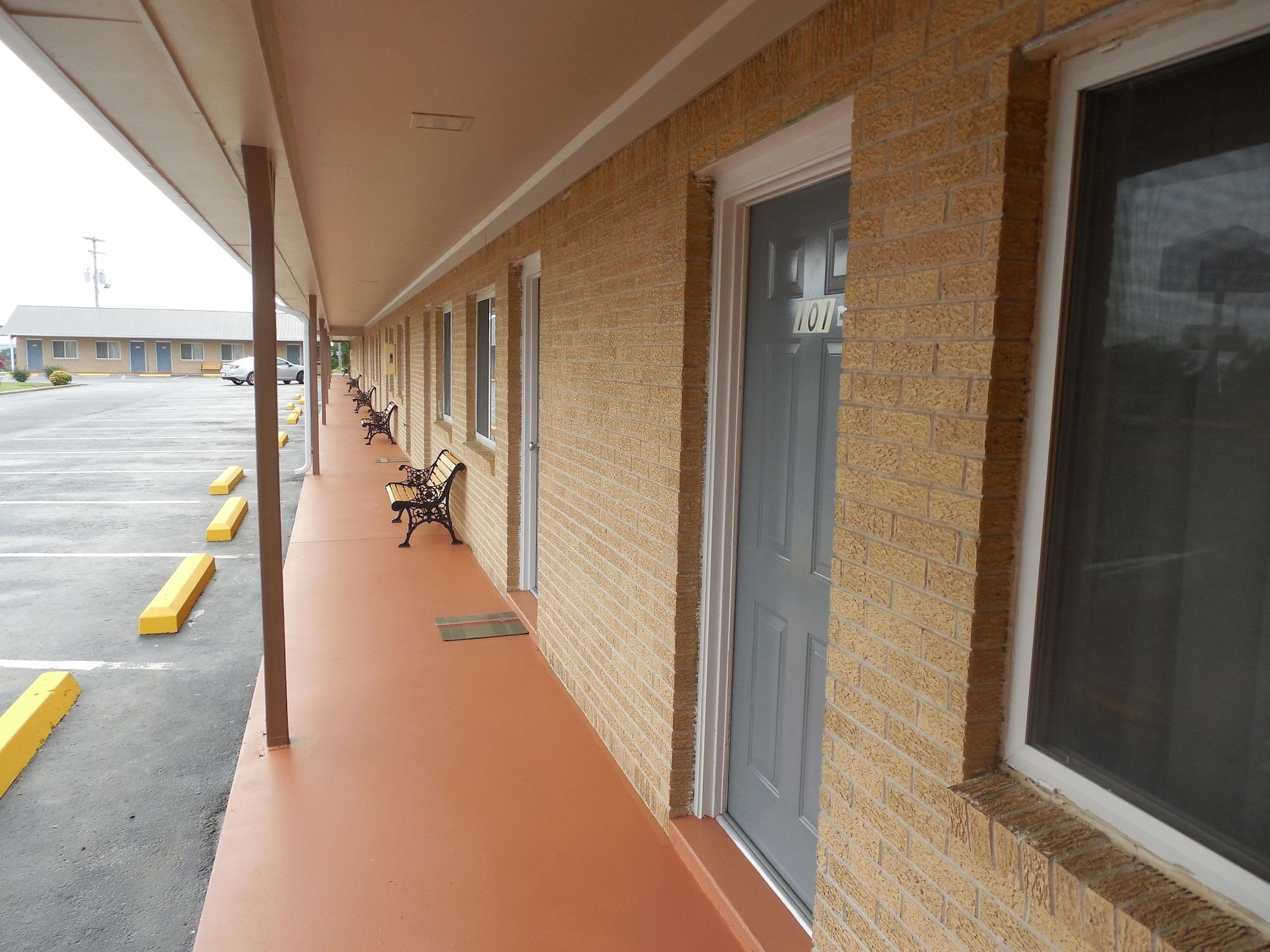Vista Exterior River Heights Motel