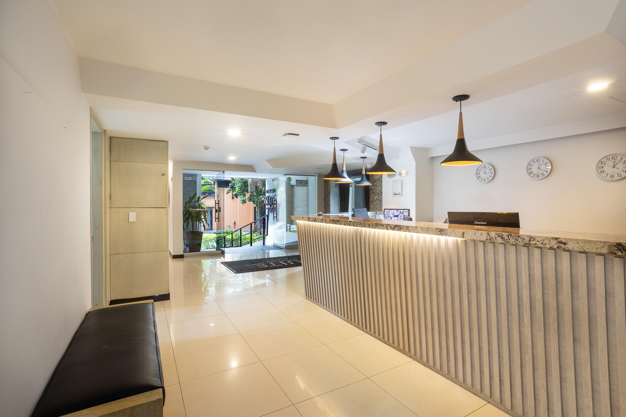 Vista Lobby Hotel Suite Comfort