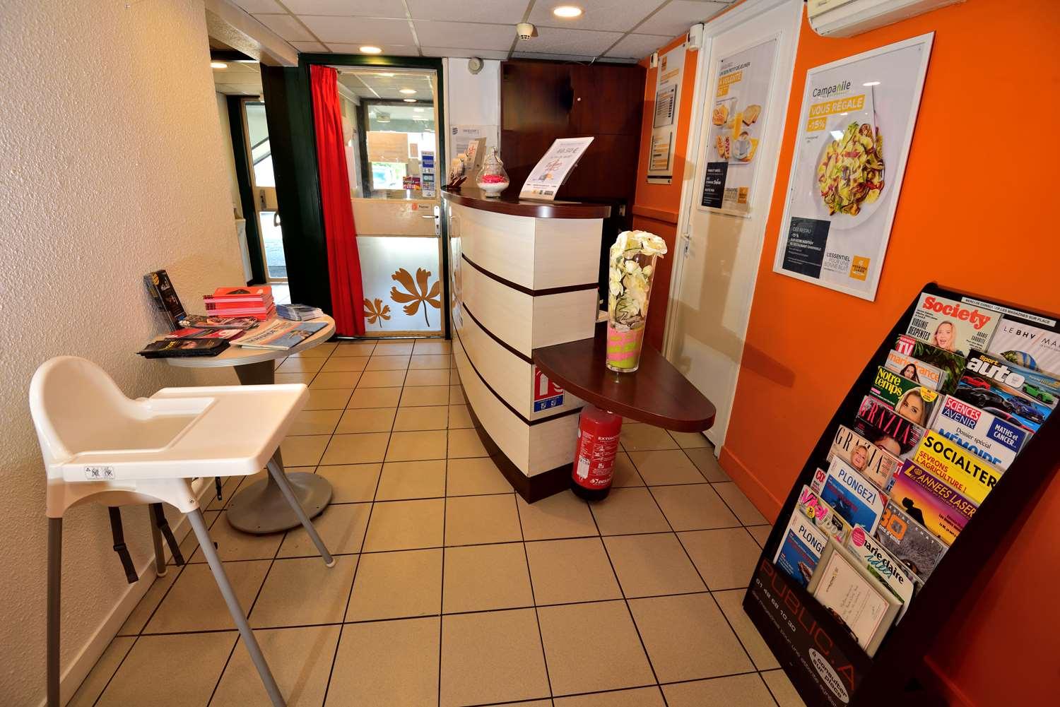 Vista Lobby Premiere Classe Rouen Sud - Parc des Expositions