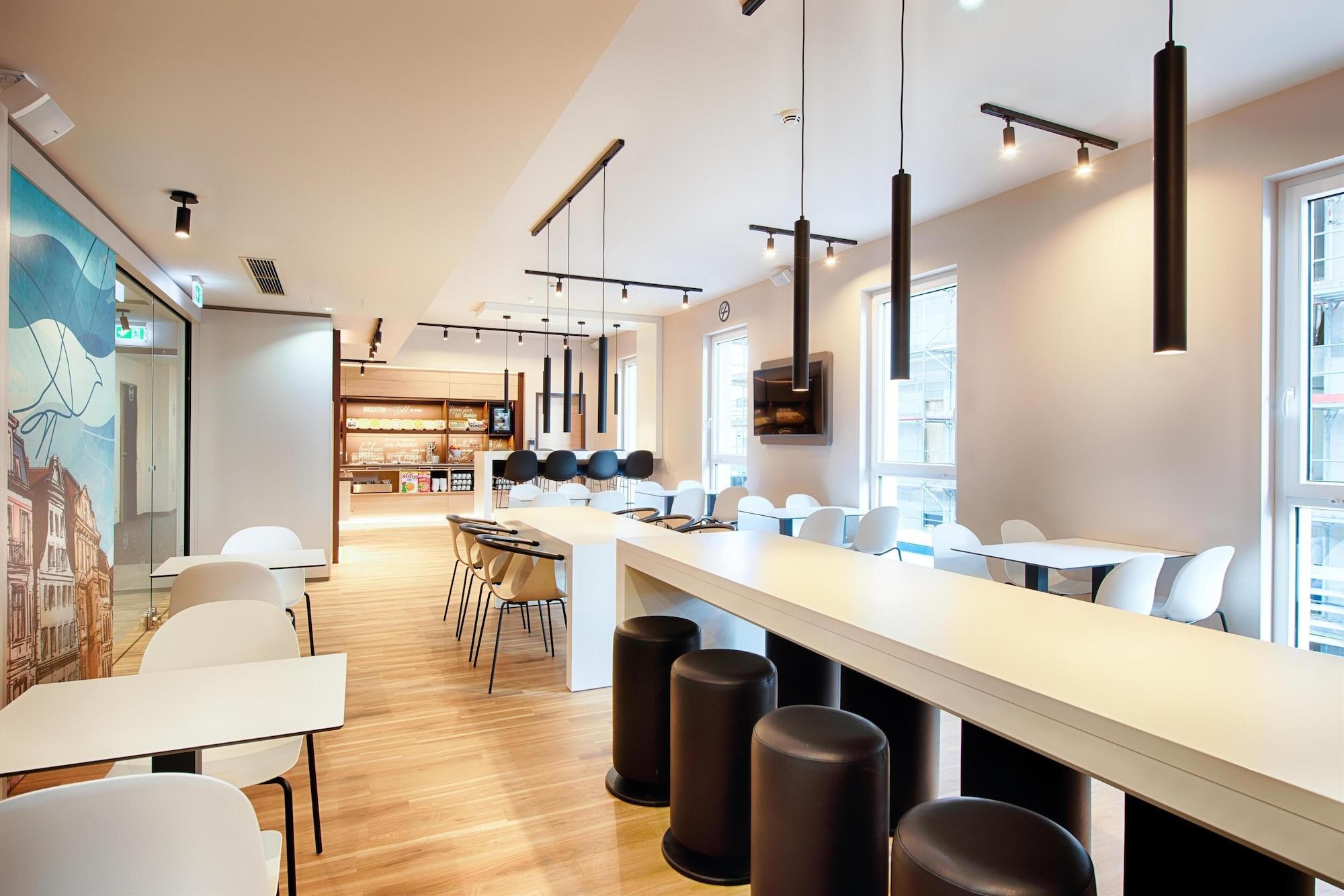 Restaurant B&B Hotel Rostock City-West