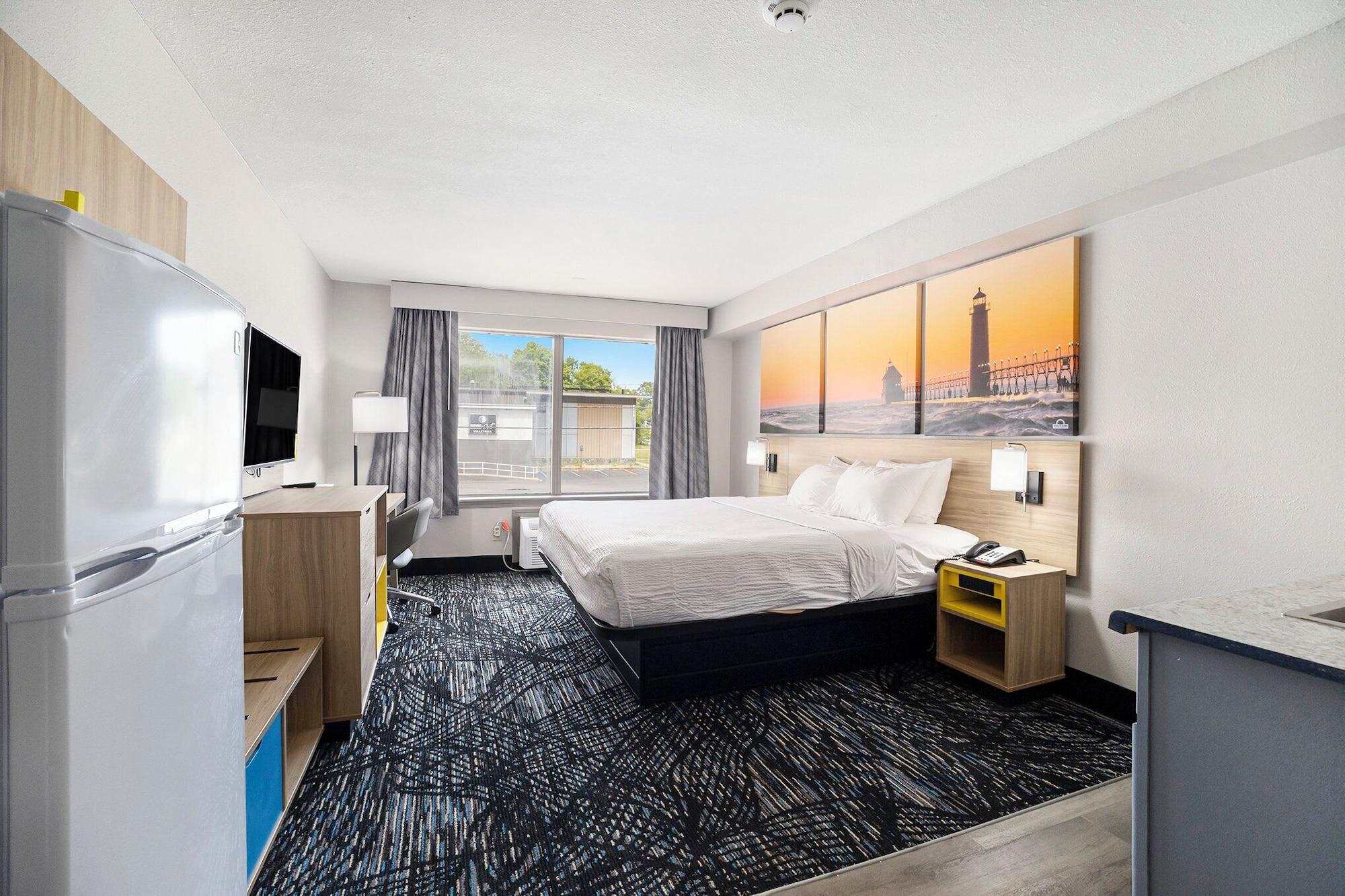 Habitación Days Inn & Suites by Wyndham Norton Shores/Muskegon