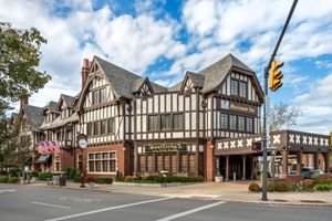 Alojamiento - Best Western Premier Mariemont Inn