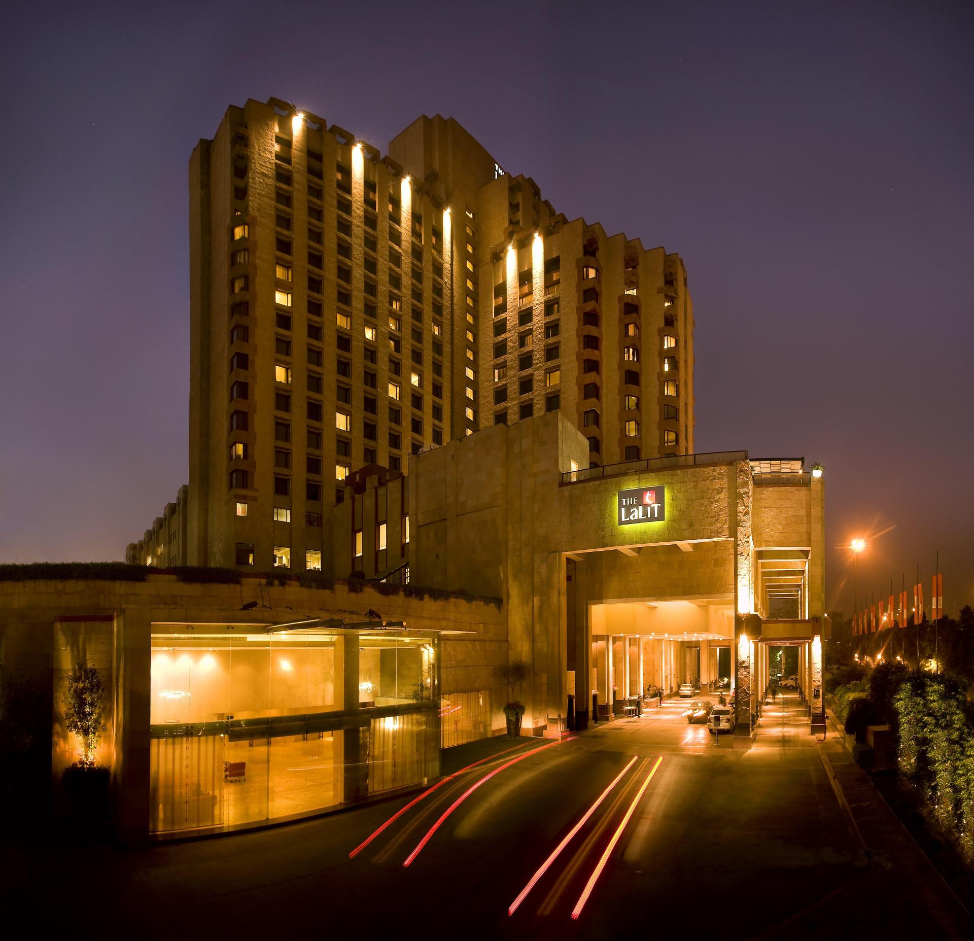 Vista Exterior The LaLiT New Delhi
