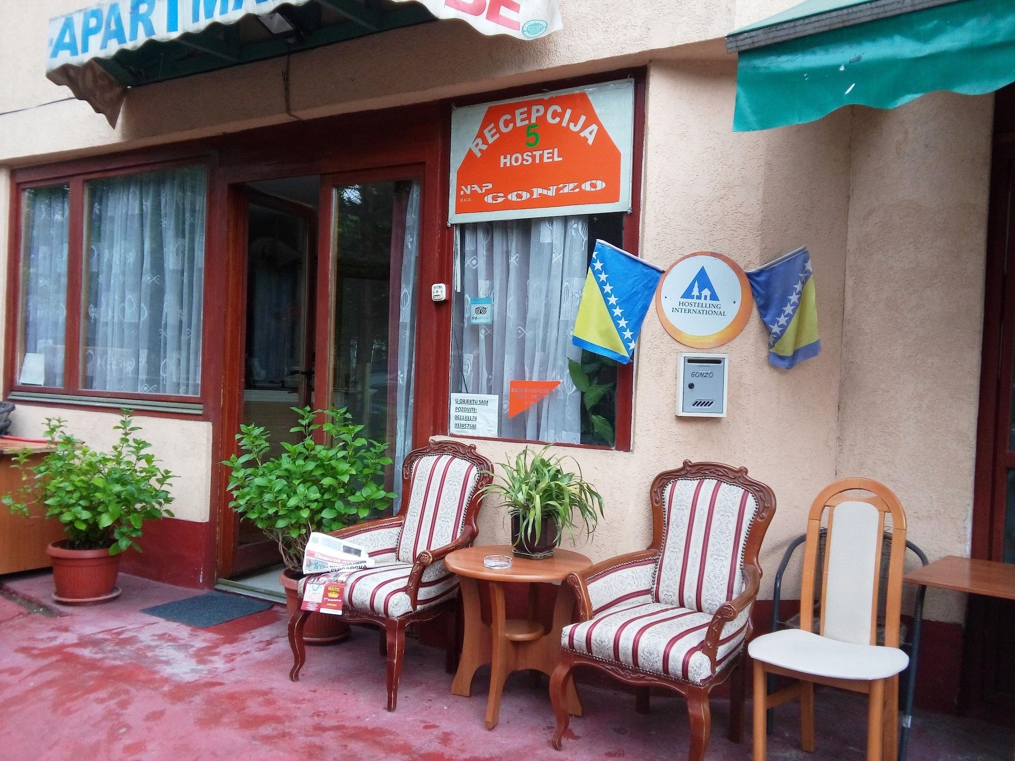 Vista Exterior Hostel Gonzo