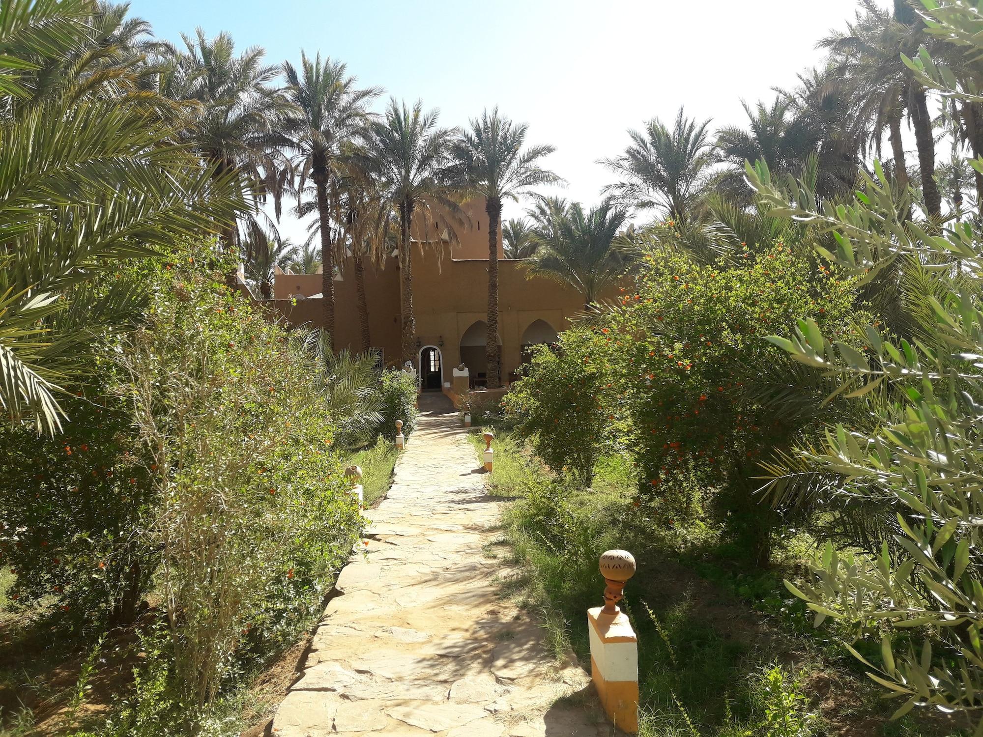 Vista Lobby Riad Tagmadart Ferme D'hôte