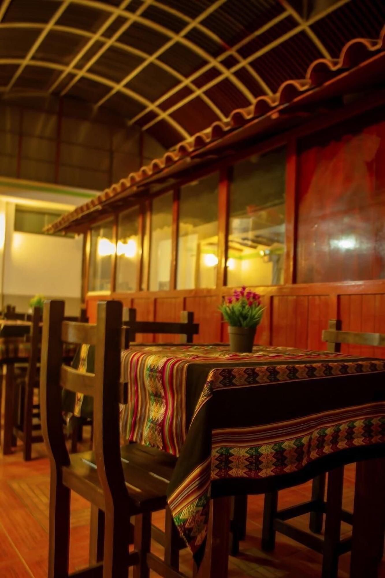 Restaurant Hostal Madre De Dios