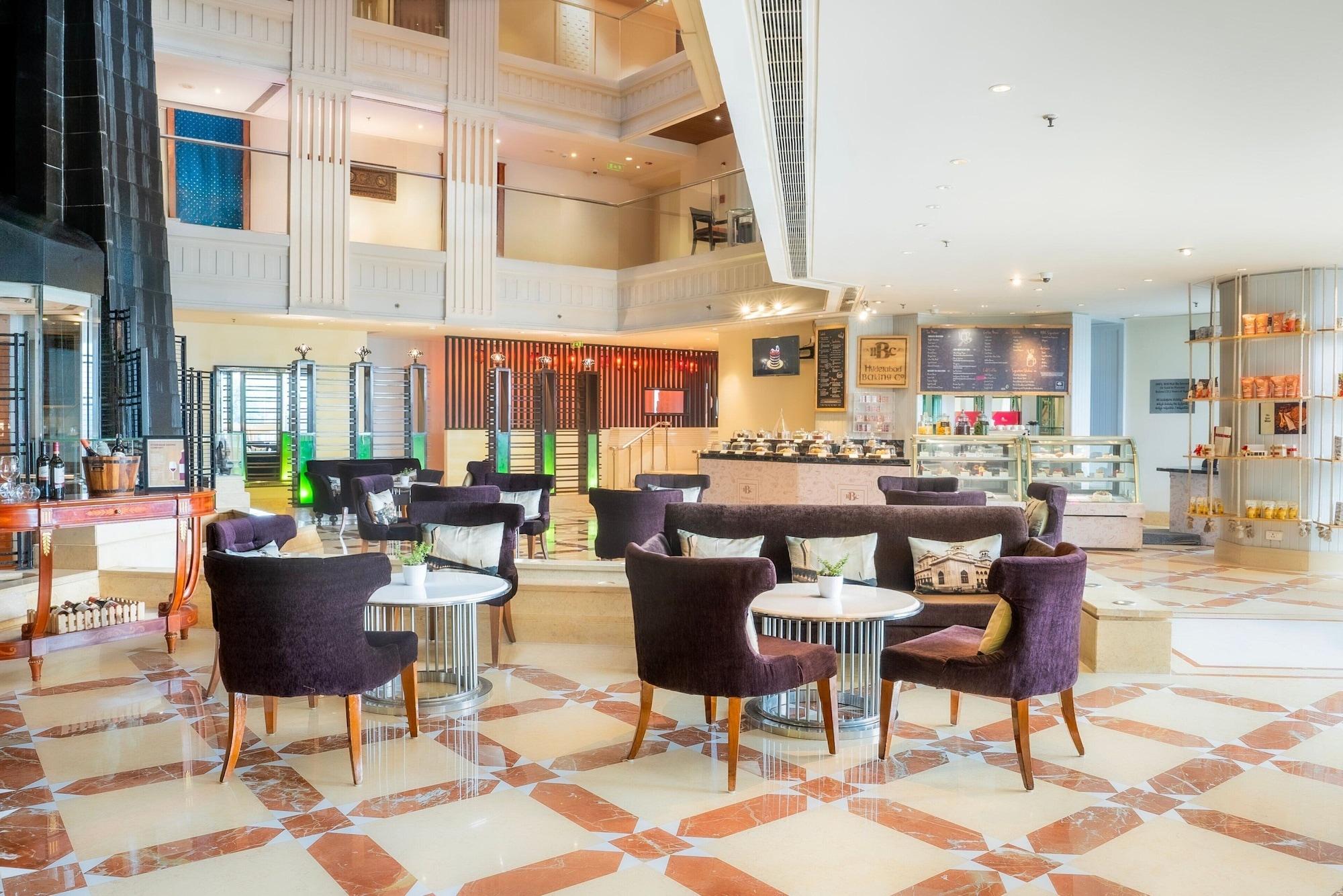 Restaurant Hyderabad Marriott Hotel & Convention Centre