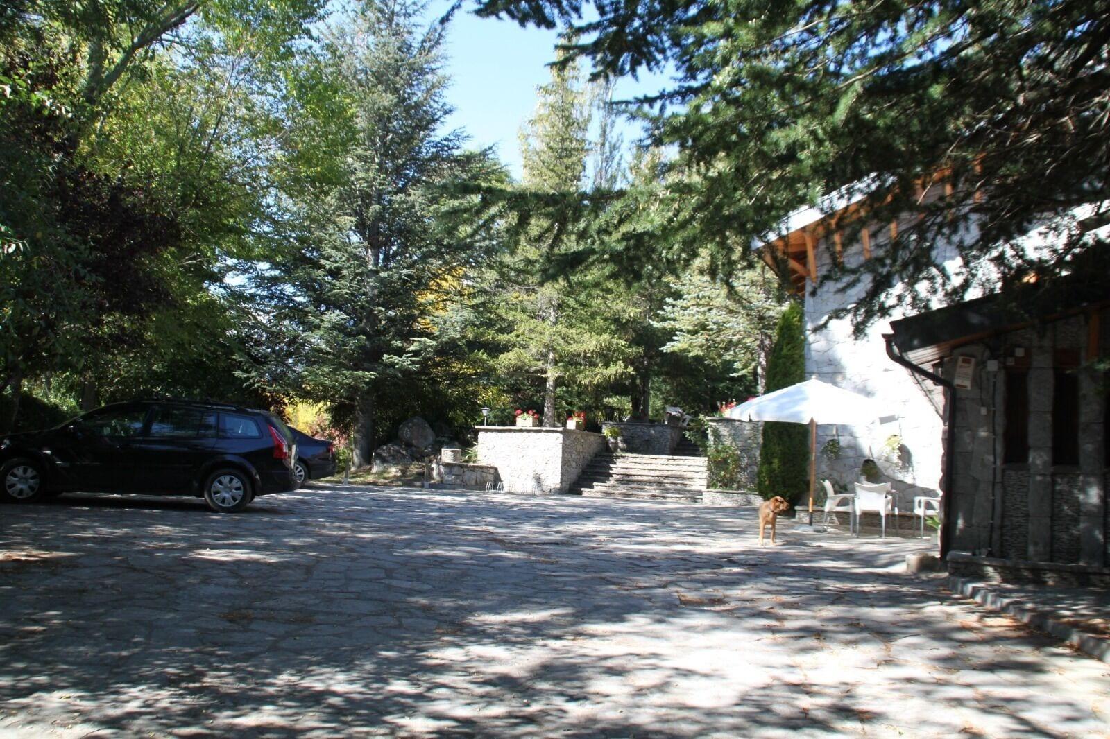 Vista Exterior Hotel Vallibierna