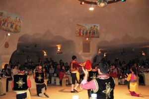 Actividad - Noche Turca y espectáculo de baile del vientre