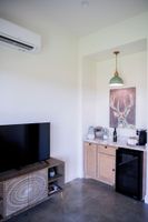 Alquiler Vacacional - Jadestone / Casita #7 - Private Porch, Luxury, Country Feels, Walk to Wineries