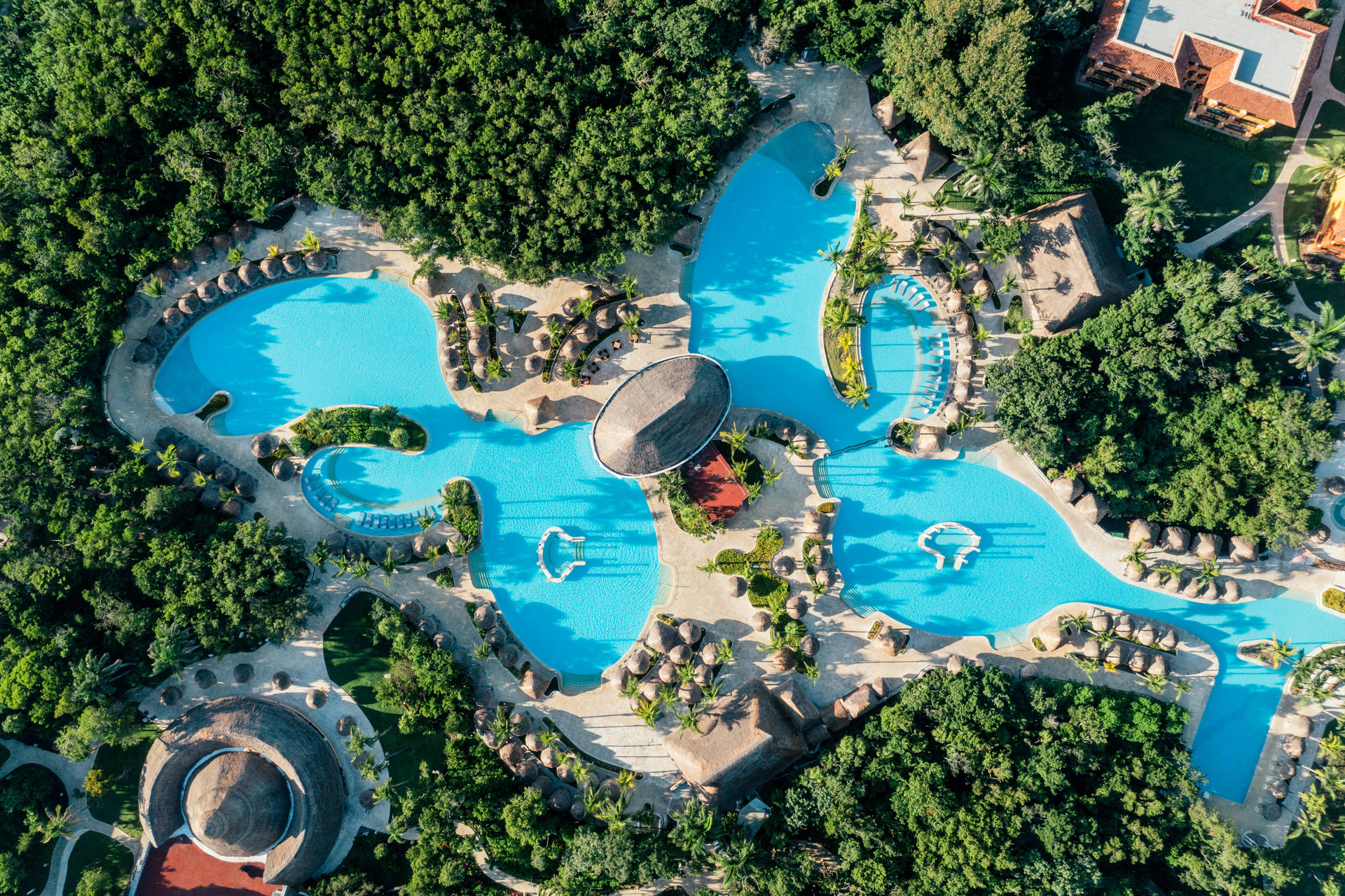 Vista Piscina Iberostar Waves Paraíso del Mar - All Inclusive