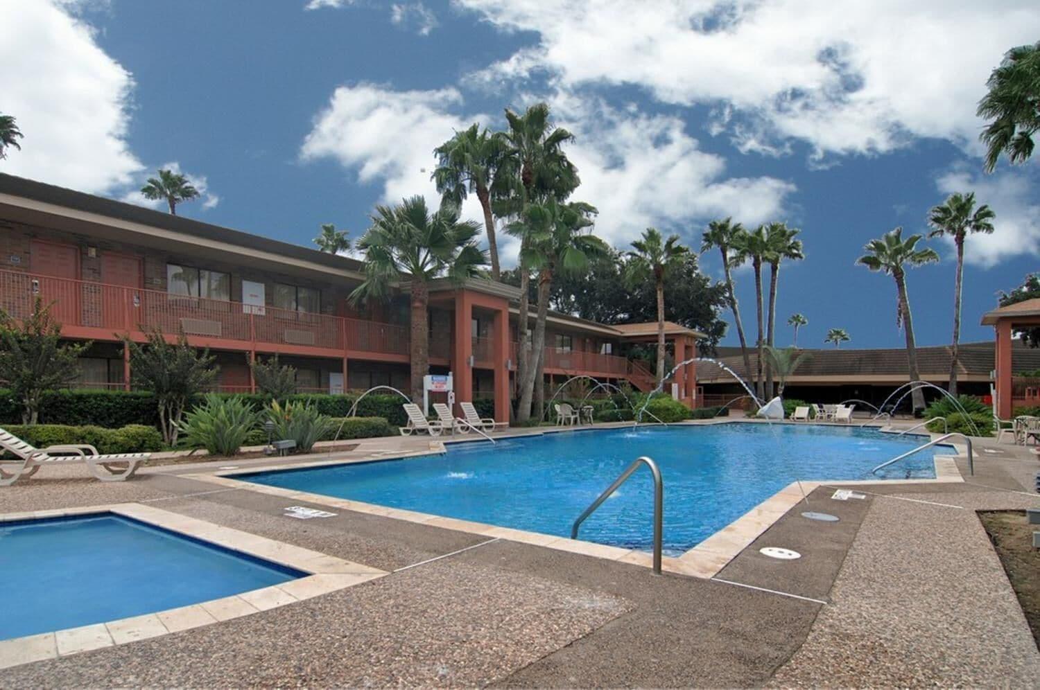 Instalaciones Recreativas Palm Aire Hotel And Suites