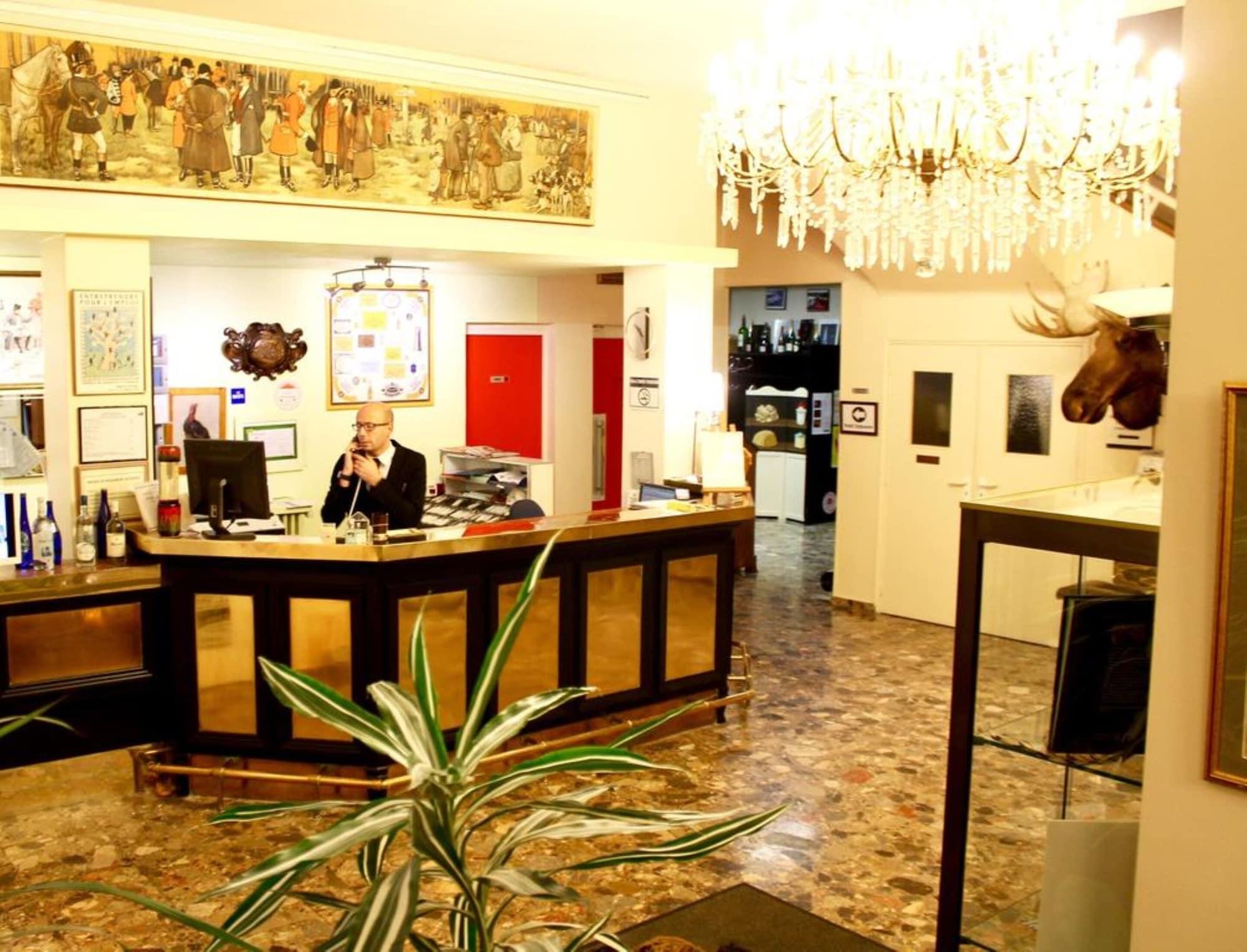 Vista Lobby Grand Hotel Terminus Reine