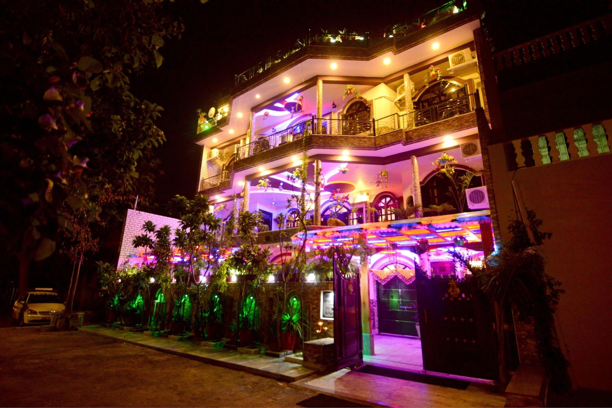 Vista Exterior Aman Homestay a Boutique Hotel