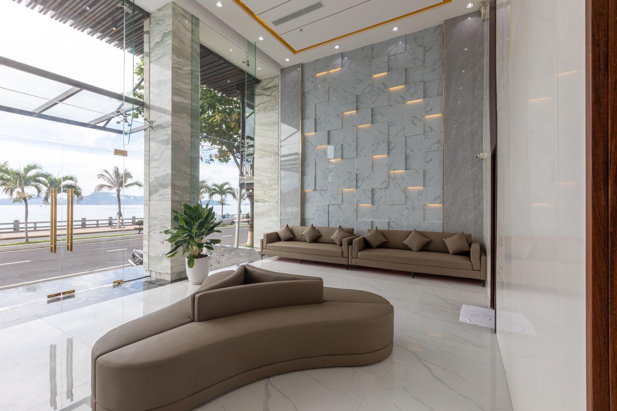 Vista Lobby Nha Trang Wonderland Hotel