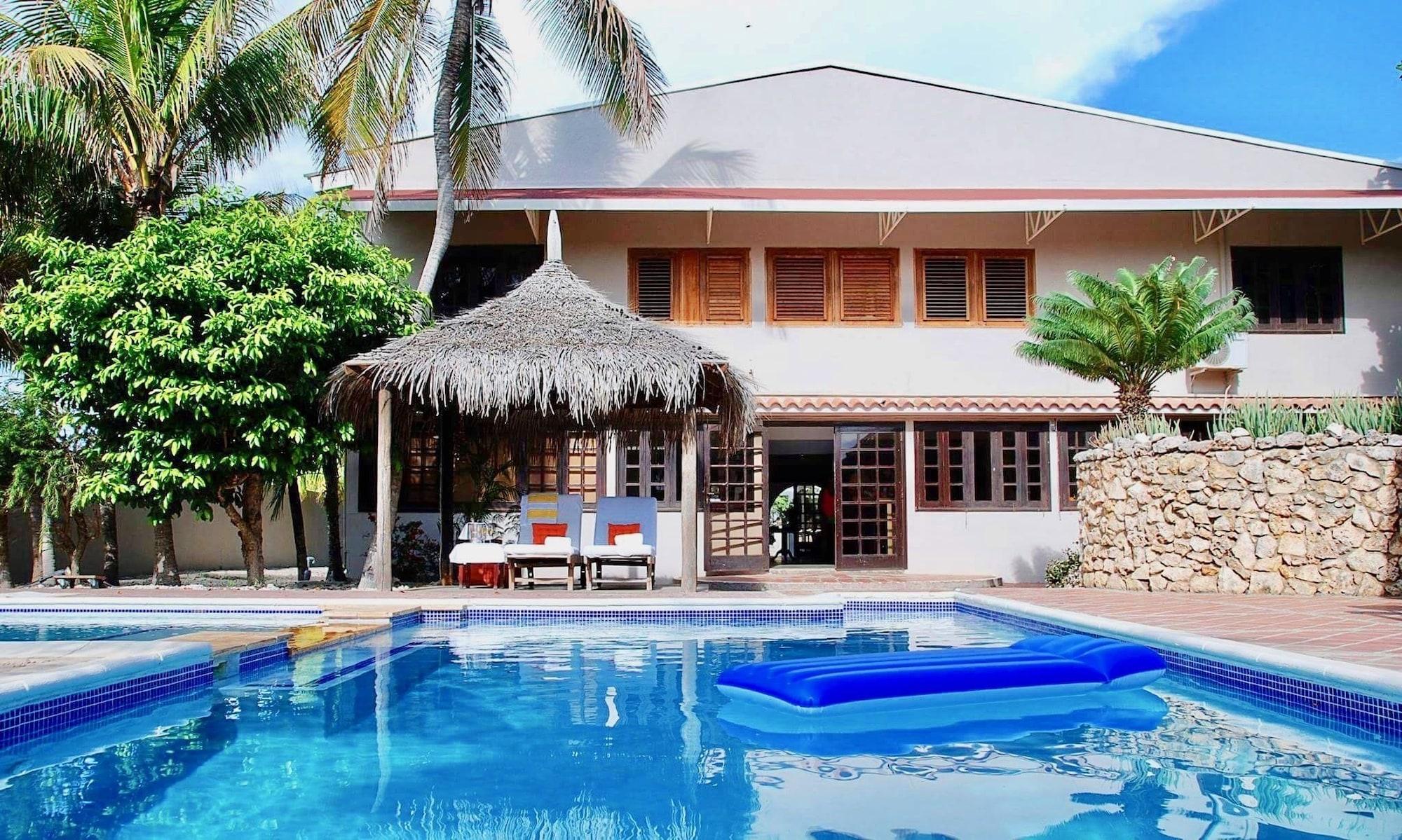 Varios El Encanto Boutique Hotel