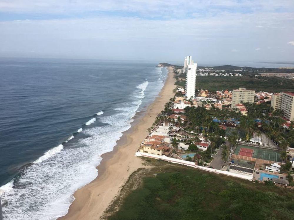 Vista Exterior Condominio Escondido